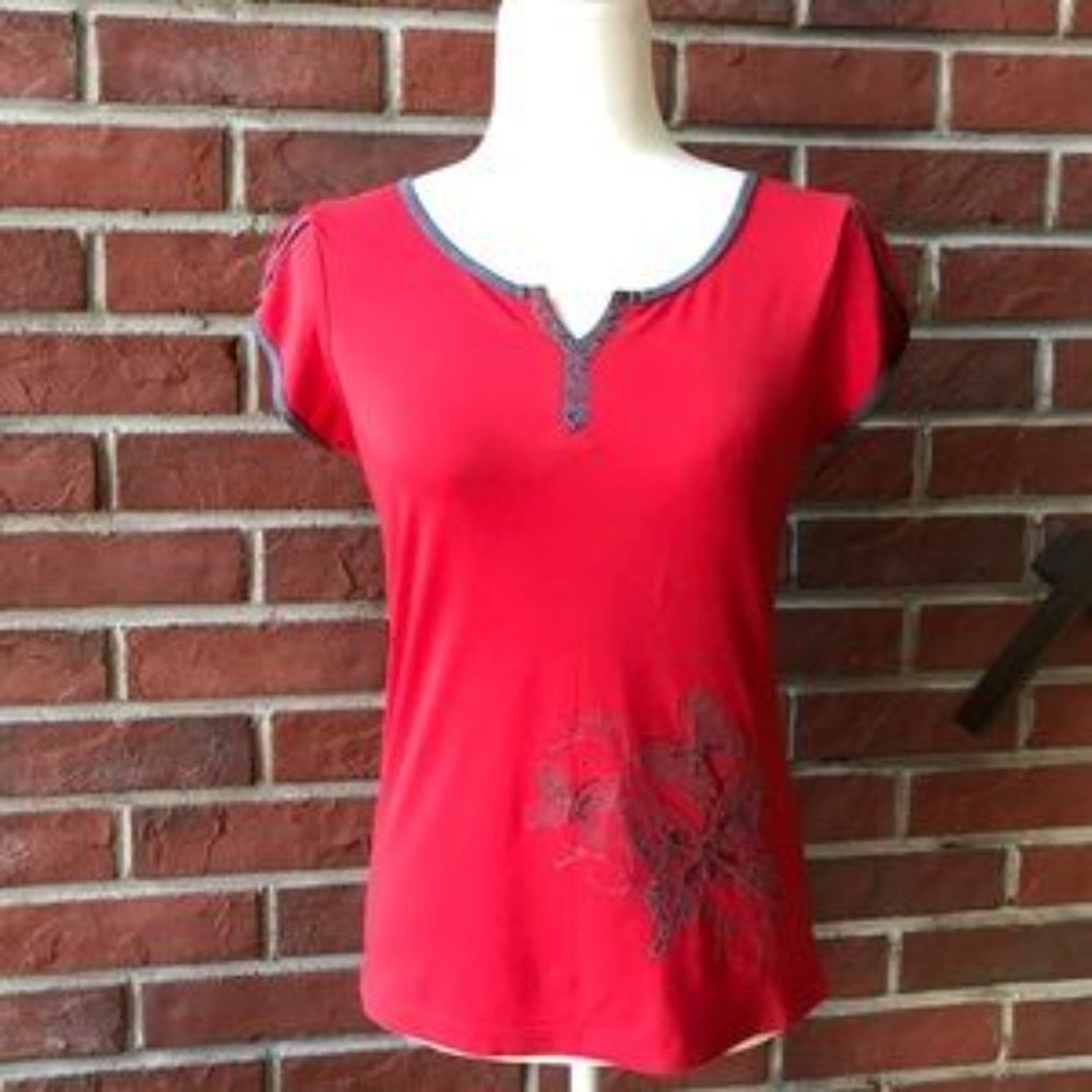 COTTON BUTTERFLY EMBROIDERED RHINESTONE TEE M/L